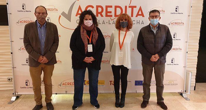 Cerca de 5.000 personas ya han solicitado acreditar sus competencias profesionales en Castilla-La Mancha