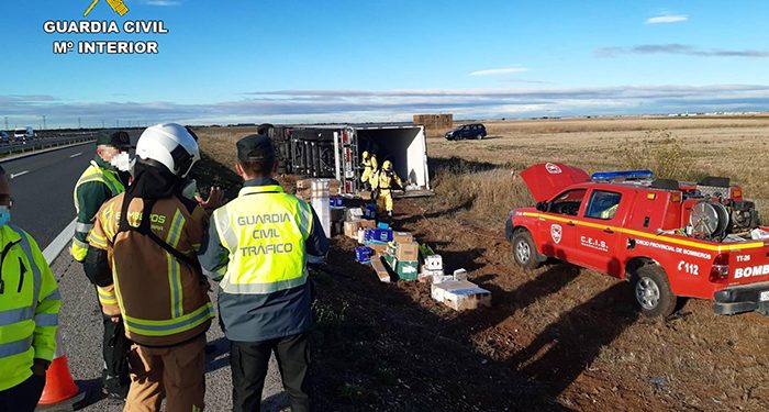 Conducía un camión con mercancías peligrosas y tuvo un accidente en Argecilla iba drogado