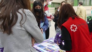 Cruz Roja Cuenca organiza actividades en calle para visibilizar que la violencia psicológica existe