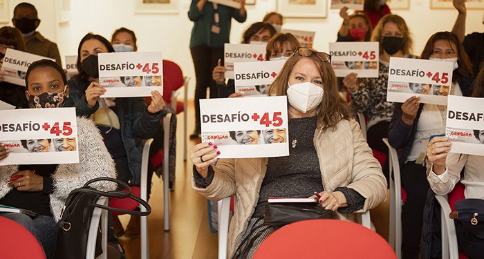Cruz Roja Guadalajara lucha contra el edadismo en el empleo mediante la motivación de los mayores de 45 años