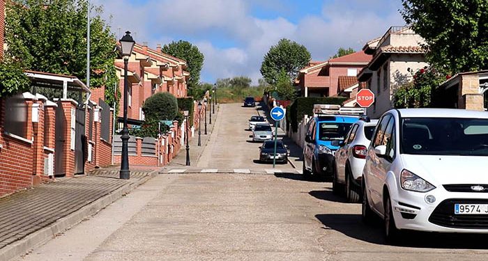 El Ayuntamiento de Cabanillas asfaltará también la calle Chopo de manera inminente 1 El Ayuntamiento de Cabanillas asfaltará también la calle Chopo de manera inminente