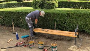 El Ayuntamiento de Cuenca llevará a cabo una segunda fase de reparación y reposición de bancos por valor de 120.000 euros