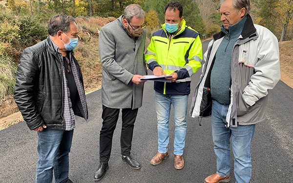 El Gobierno regional acomete trabajos de rehabilitación del firme en el tramo de carretera que une los municipios de Zaorejas y Corduente