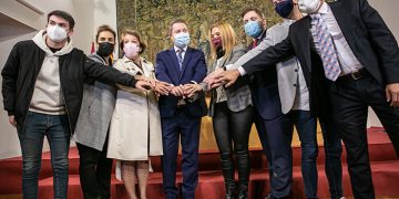 El Gobierno regional entrega a AFANION dos viviendas para que las familias con hijos con cáncer puedan alojarse mientras reciben tratamiento