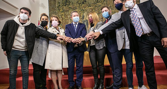 El Gobierno regional entrega a AFANION dos viviendas para que las familias con hijos con cáncer puedan alojarse mientras reciben tratamiento