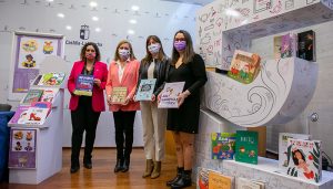 El Gobierno regional impulsa nuevas acciones, a través del teatro y los libros, para concienciar sobre igualdad y la lucha contra la violencia de género