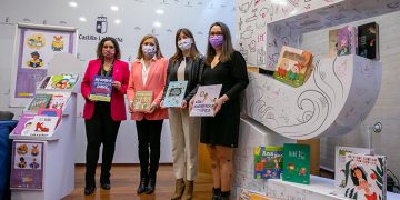El Gobierno regional impulsa nuevas acciones, a través del teatro y los libros, para concienciar sobre igualdad y la lucha contra la violencia de género