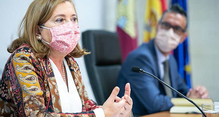 El Gobierno regional sacará una convocatoria antes de finalizar el trimestre para que hasta 15 centros educativos diseñen sus propias aulas del futuro