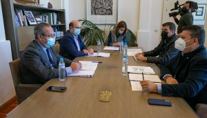 El Gobierno regional y UGT coinciden en que los presupuestos de 2022 son expansivos en lo social y fomentan las políticas de empleo