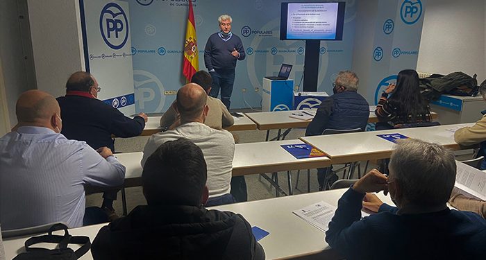 El PP de Guadalajara imparte un curso de formación con portavoces y concejales