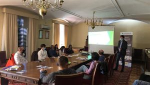 Emilio Gómez durante una presentación en Madrid del GO RESINLAB (2)