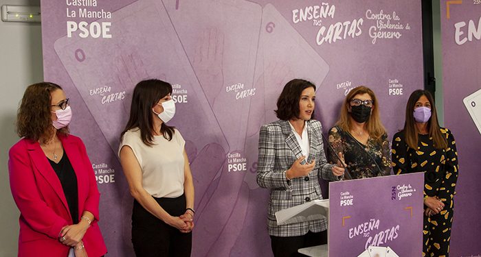 ‘Enseña tus cartas’, la nueva campaña del PSOE de CLM para combatir la violencia machista