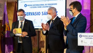 Gervasio Sánchez recibe el IX premio internacional de periodismo “Cátedra Manu Leguineche”