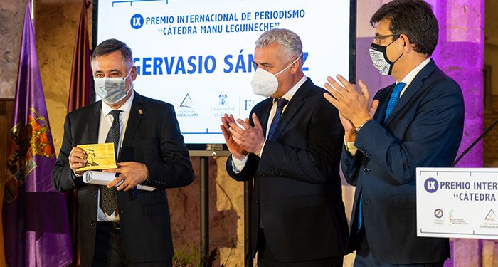 Gervasio Sánchez recibe el IX premio internacional de periodismo “Cátedra Manu Leguineche”