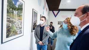 Inaugurada en Ferial Plaza la exposición con las mejores fotografías y documentales dron del III Concurso “El agua en el espacio MAS”