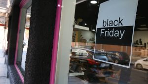La Consejería de Desarrollo Sostenible ofrece recomendaciones para realizar las compras durante el ‘Black Friday’ y ‘Ciber Monday’ e informa de alternativas como el Green Friday