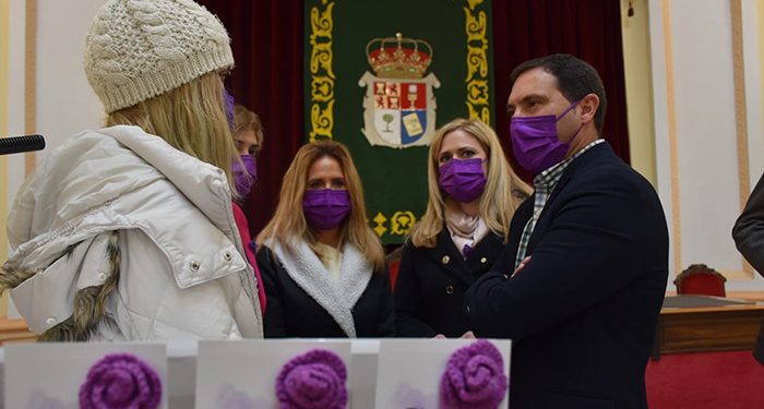 La Diputación de Cuenca acoge la lectura del manifiesto contra la Violencia de Género que ha sido leído por una mujer que ha sufrido este maltrato