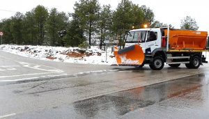 La Diputación de Guadalajara activa ocho quitanieves y un tractor con cuña ante posibles nevadas
