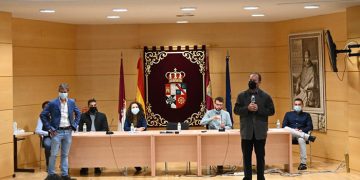La Facultad de Ciencias Sociales de Cuenca acoge una jornada con profesionales e internos del Centro Penitenciario de Cuenca