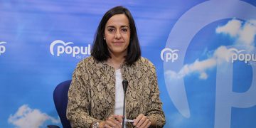 Roldán señala a Page como cómplice de la “nefasta” gestión de Sánchez, “en público lo cuestiona y en Las Cortes vota siempre a favor de lo que dice Moncloa”