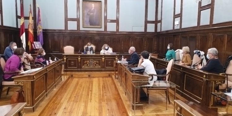 La Diputación de Guadalajara se compromete con la inclusión laboral de personas con discapacidad intelectual en próximas Ofertas de Empleo Público