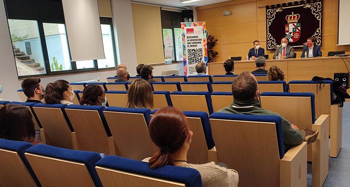 Una treintena de alumnos participan en la I Semana del Turismo organizada por la Facultad de Ciencias Sociales de Cuenca 1 Una treintena de alumnos participan en la I Semana del Turismo organizada por la Facultad de Ciencias Sociales de Cuenca