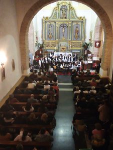 Villanueva de la Torre se vuelve a citar con el folclore provincial con su Certamen de Villancicos