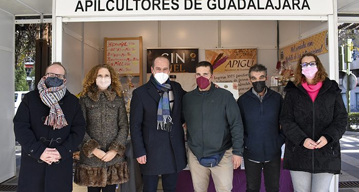 Arrancan las Navidades Artesanas con la inauguración del II Mercadillo Artesano de Guadalajara