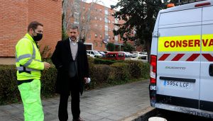 Avanza a buen ritmo la operación de reparación de firme de la calzada en los barrios de Casas del Rey y Escritores