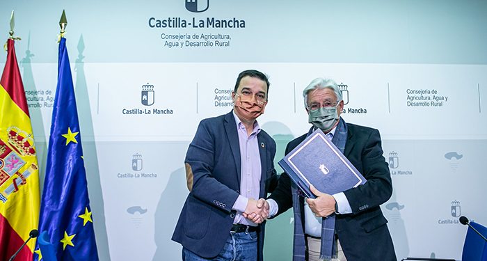 Castilla-La Mancha instalará un centenar de cajeros automáticos para contribuir con medidas reales al desarrollo rural
