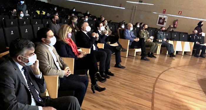 Cuenca celebra el 43 aniversario de la Constitución en un acto institucional