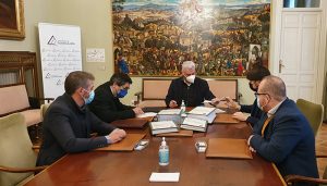 Diputación de Guadalajara y Tragsa firman el replanteo para iniciar la automatización de la planta de residuos de Torija