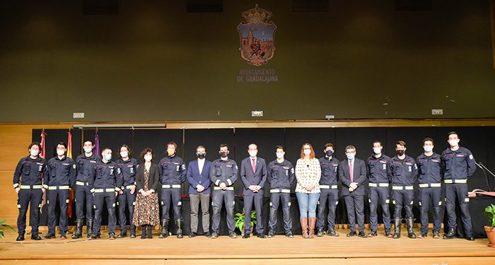 El 1 de enero se incorporan a la plantilla el Ayuntamiento de Guadalajara los doce nuevos bomberos que han finalizado su periodo de prácticas