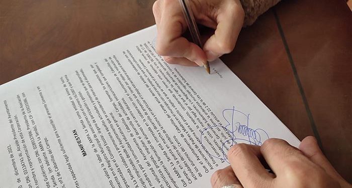 El Ayuntamiento de Cabanillas suscribe los convenios anuales de colaboración con las «ampas» de los centros educativos