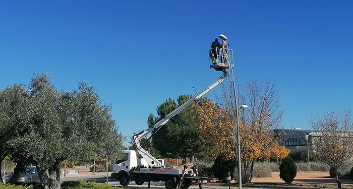 El Ayuntamiento de Villanueva de la Torre invierte 15.000 euros en iluminación navideña