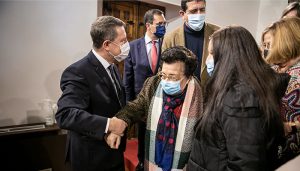 El Gobierno de Castilla-La Mancha pone en marcha la décima edición de la campaña ‘Navidad en compañía. Ningún mayor sólo 2021’