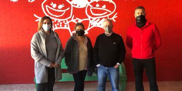 El Gobierno regional destina 30.000 euros a mejoras en patios y espacio exteriores en el colegio público Ojos de Moya de Landete