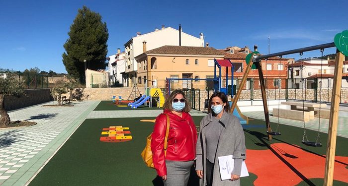 El Gobierno regional destina 55.000 euros en mejoras y acondicionamiento en el centro educativo de Talayuelas