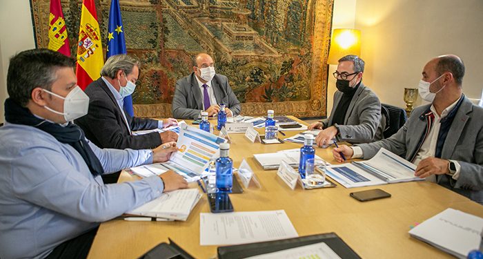 El Gobierno regional ha duplicado la partida inicial prevista en el Plan de Medidas Extraordinarias para la Recuperación Económica tras la Covid 1 El Gobierno regional ha duplicado la partida inicial prevista en el Plan de Medidas Extraordinarias para la Recuperación Económica tras la Covid