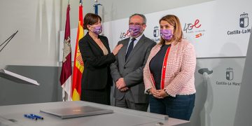 El Gobierno regional y la FEMP CLM impulsarán la creación de una red de entidades locales contra la violencia de género a través de la formación