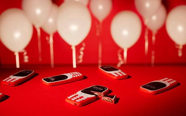 El icónico Nokia 3310 convertido en una tarta