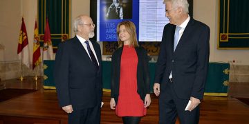 El profesor de la UCLM Luis Arroyo Zapatero recibe el reconocimiento de la comunidad académica por su trayectoria profesional y humana