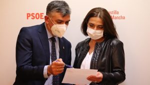 El PSOE critica la “irresponsabilidad” del PP, con cuyas enmiendas a los Presupuestos regionales “quieren eliminar los 70 millones de la reserva estratégica frente al Covid”