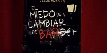 El pub Los Clásicos de Cuenca acoge la segunda presentación de ‘El miedo va a cambiar de bar’, primera novela de Jesús Huerta