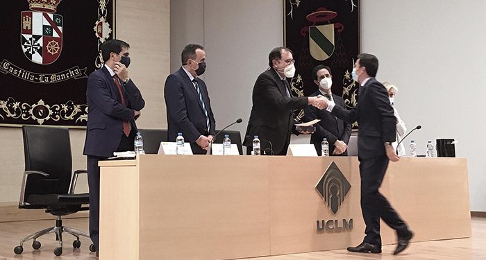 El secretario general de Instituciones Penitenciarias entrega en Cuenca los diplomas a la promoción del Cuerpo Superior de Técnicos afectada por la pandemia