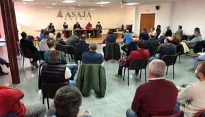 El sector del porcino de CLM  reacciona ante la propuesta de moratoria aprobada en las Cortes que impediría nuevas explotaciones