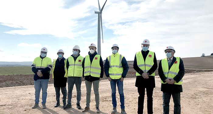 El subdelegado del Gobierno en Cuenca visita las obras del ‘Parque Eólico GECAMA’ en Tébar 1 El subdelegado del Gobierno en Cuenca visita las obras del ‘Parque Eólico GECAMA’ en Tébar