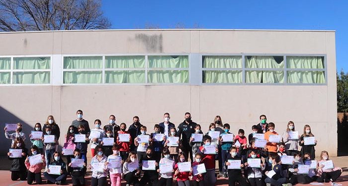 Entrega de «Diplomas TEI» en el Colegio Los Olivos de Cabanillas