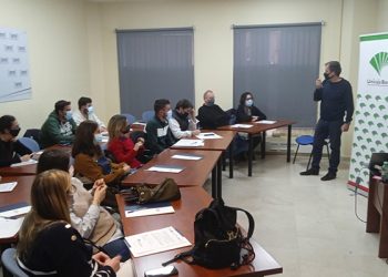 Gran interés de los empresarios conquenses en la jornada de venta internacional en redes sociales