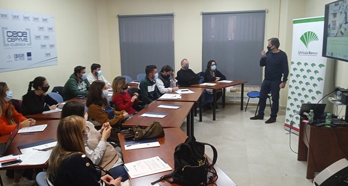 Gran interés de los empresarios conquenses en la jornada de venta internacional en redes sociales